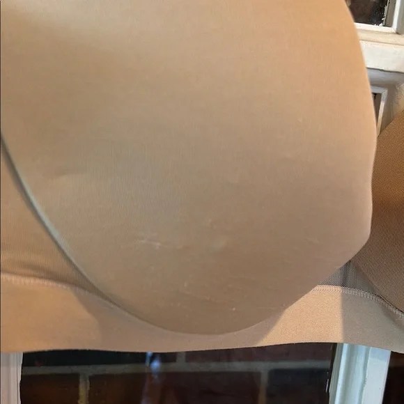Cacique Tan Seamless Full Coverage Bra size 50B Has underwire. - Picture 5 of 9